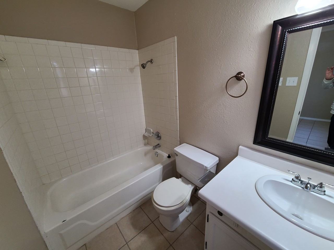 1237 Tres Rios Dr - Photo 2 of 16