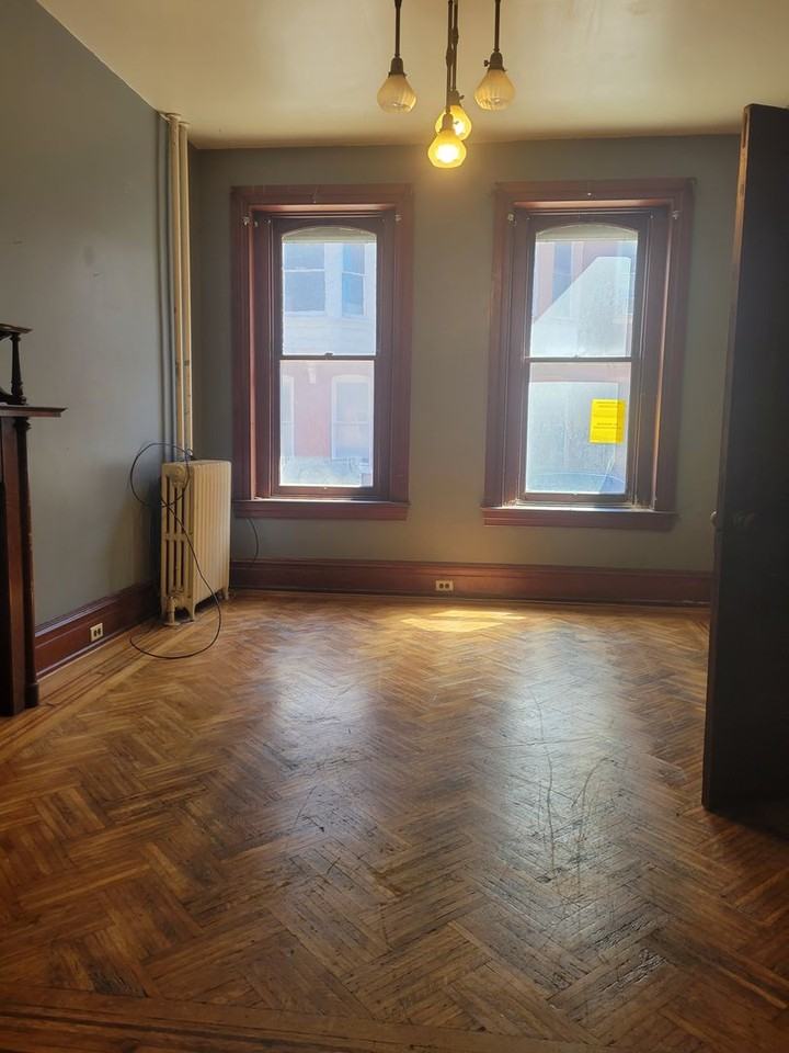 28 S Hartley St - Photo 2 of 16