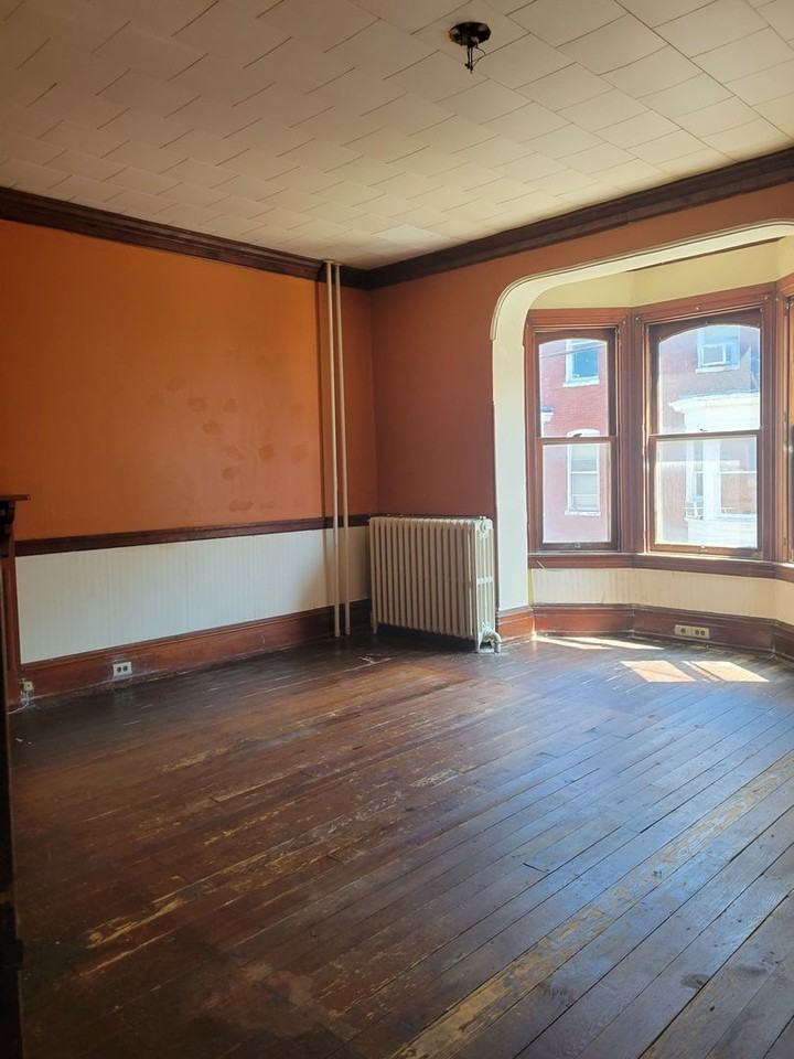 28 S Hartley St - Photo 6 of 16