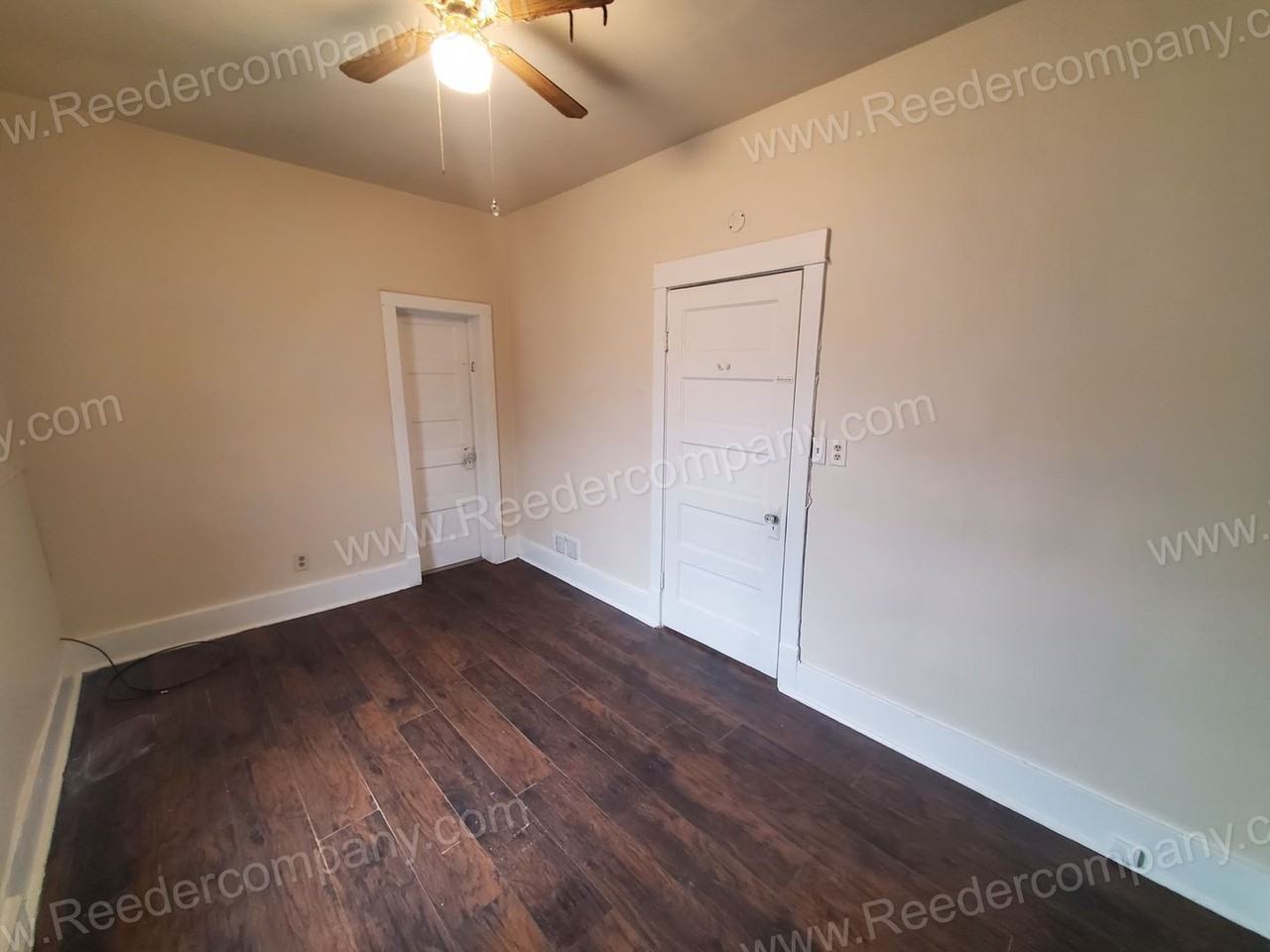 6438 Jefferson Ave - Photo 7 of 12