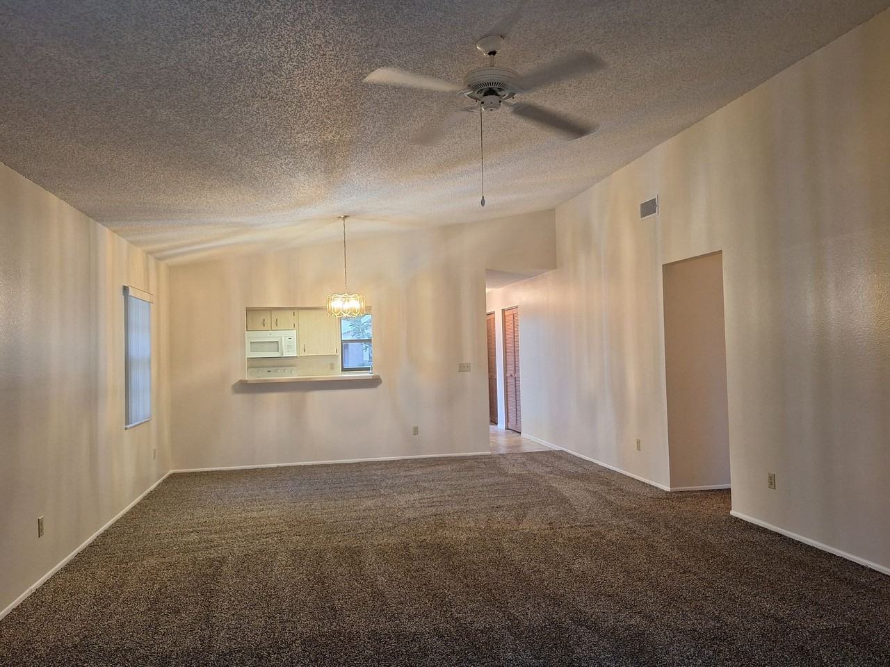 423 Falcon Ave - Photo 2 of 12