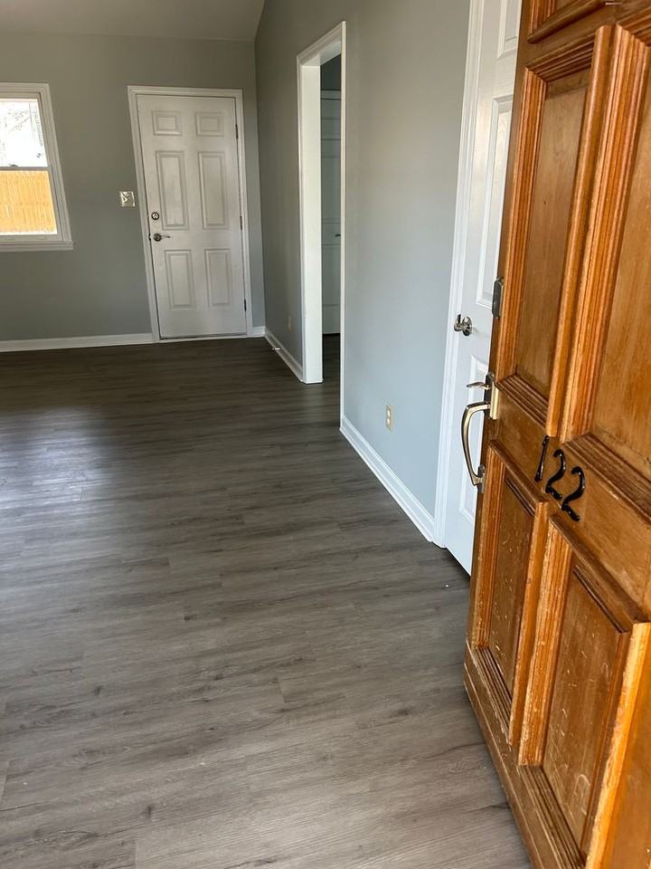 122 Windsong Rd - Photo 3 of 12