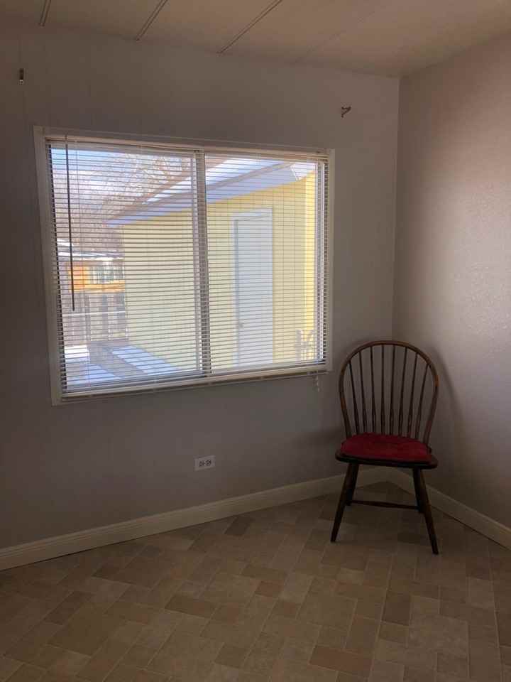 1906 Diana Dr - Photo 3 of 11