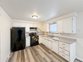 featured image of 2659 Deckner Ave