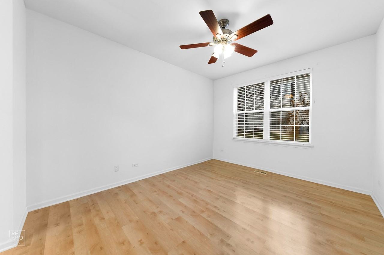 2853 Falling Waters Dr - Photo 6 of 11