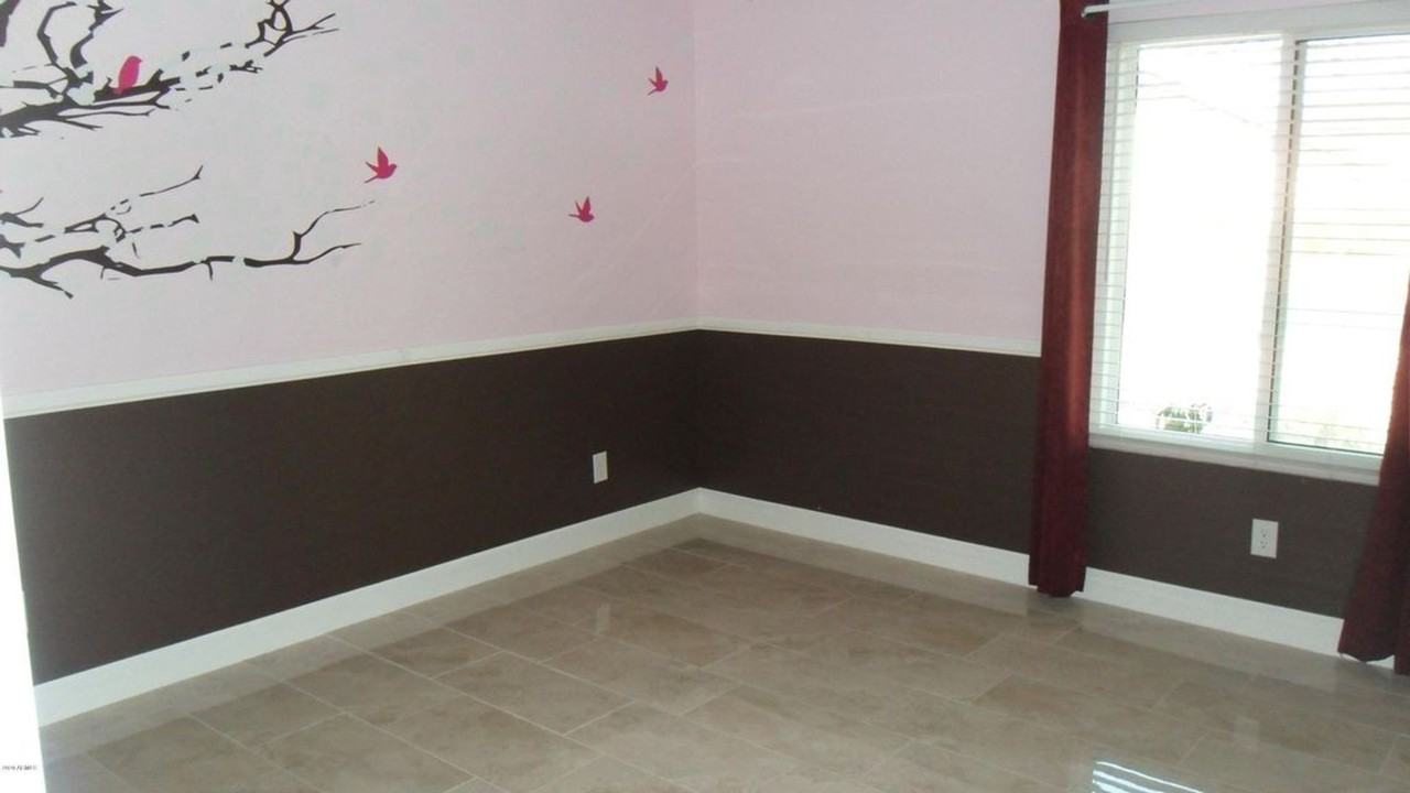 7839 W Mescal St - Photo 6 of 18