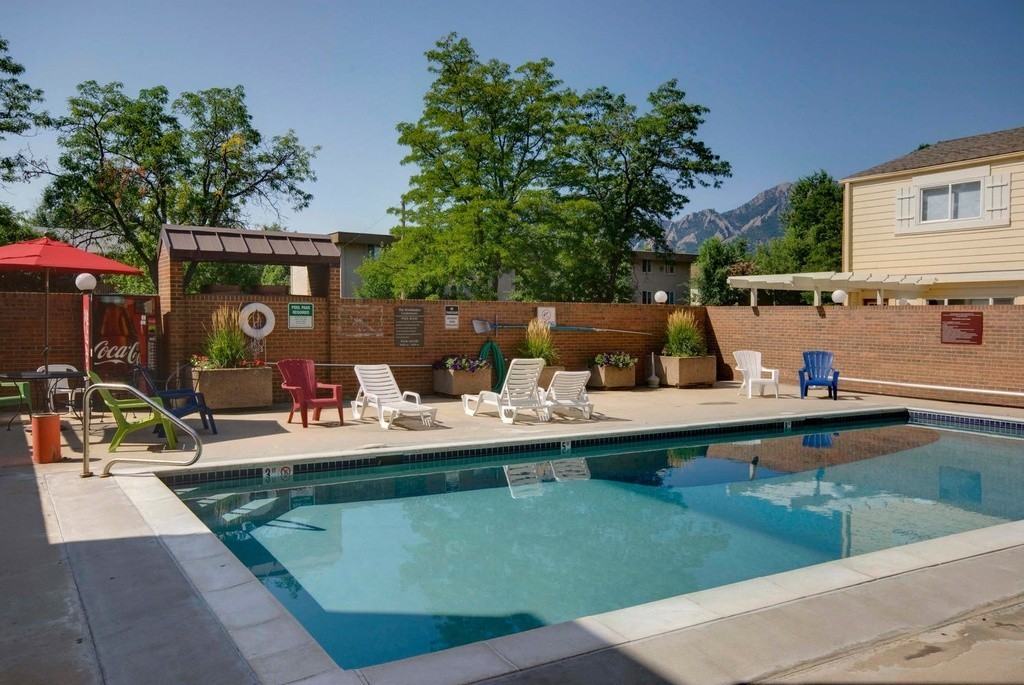 3353 Madison Ave - Photo 2 of 16