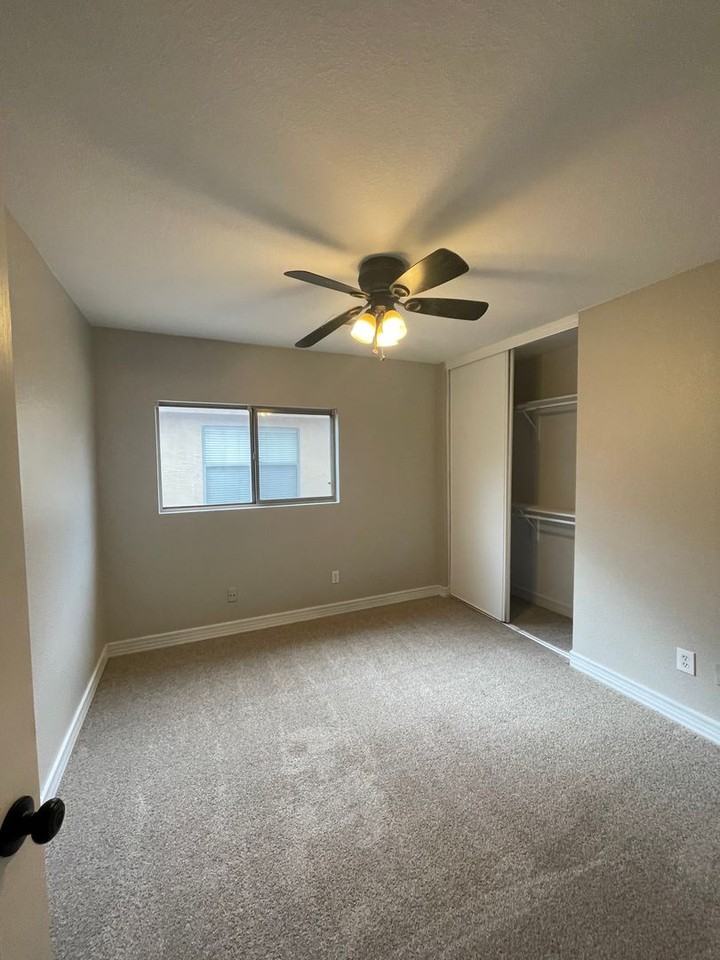 696 S Concord St - Photo 2 of 21