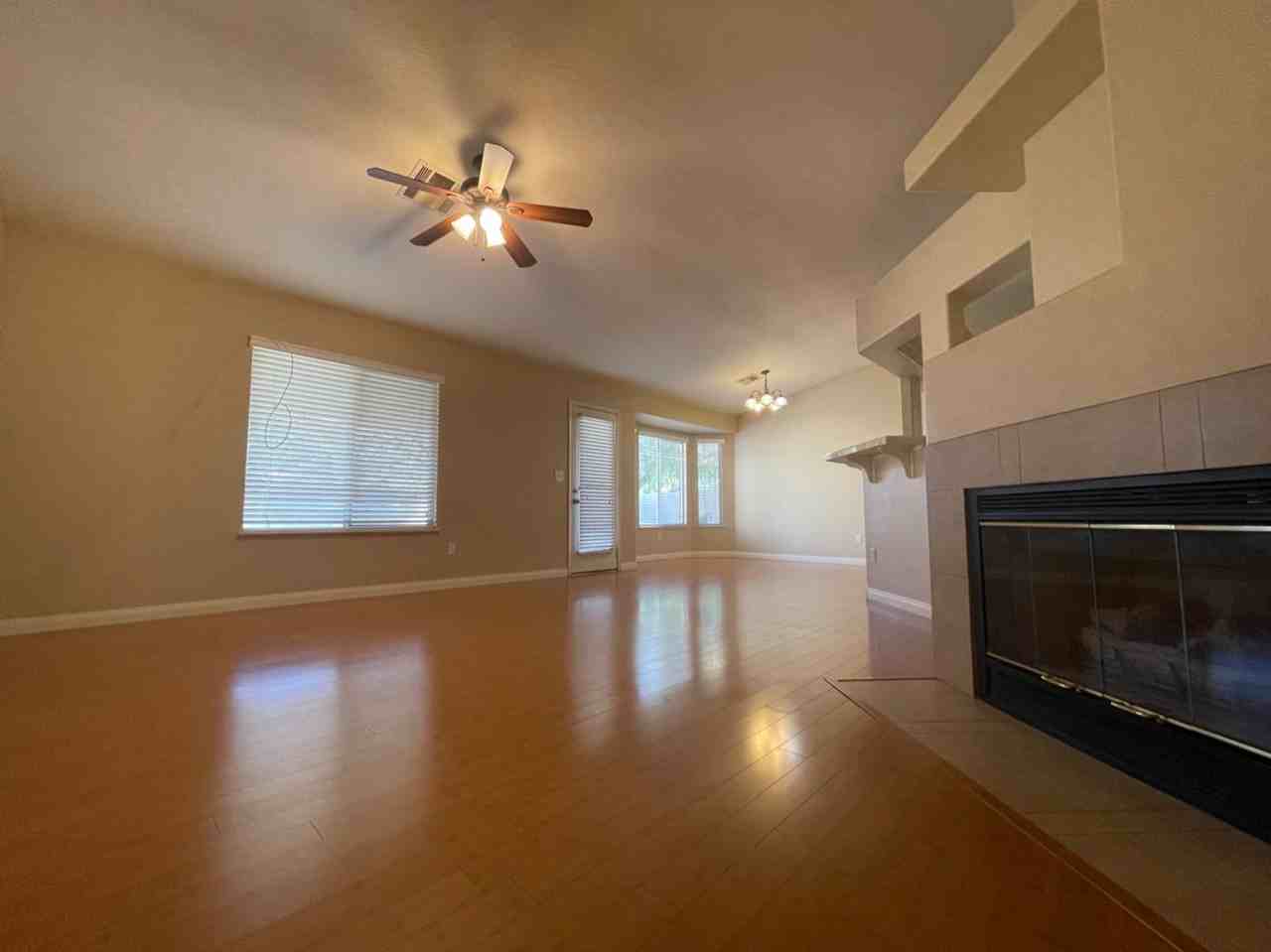 5728 Owl Butte Ct - Photo 2 of 19