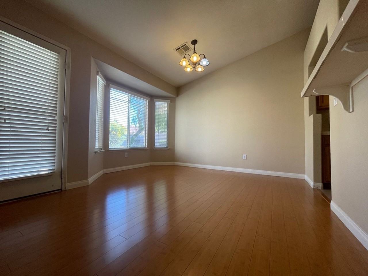 5728 Owl Butte Ct - Photo 3 of 19