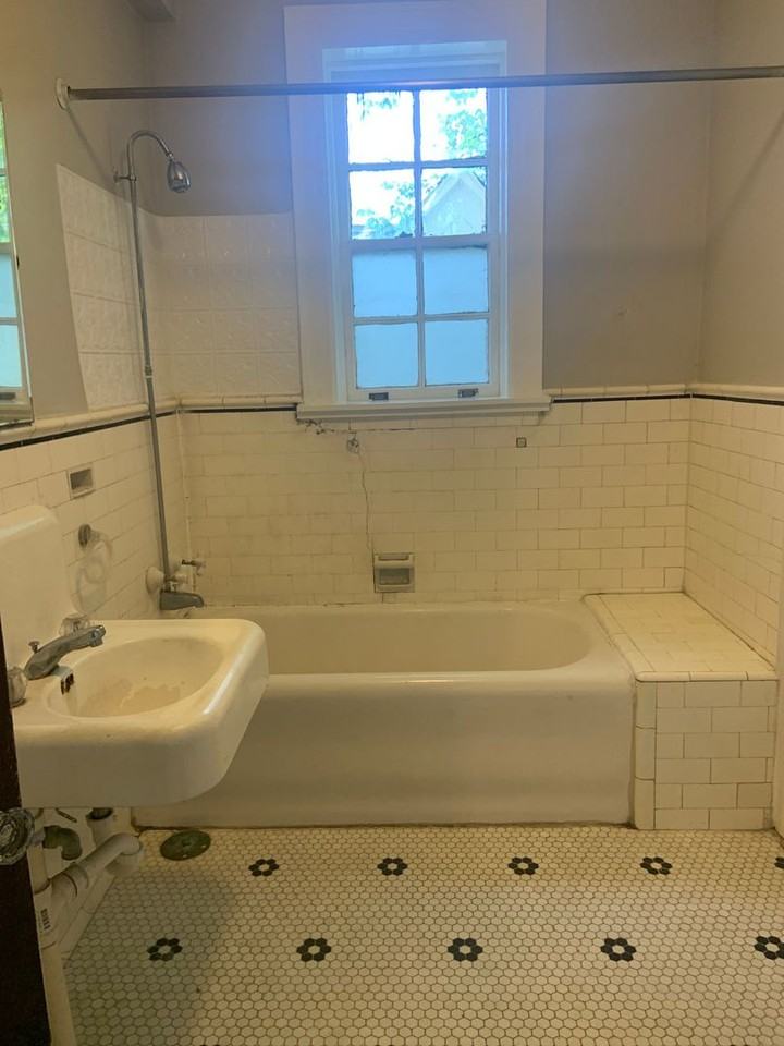 Winburn Court Apartments - Photo 6 of 11