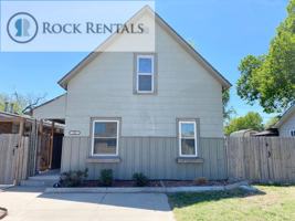 featured image of 103 W 6th Ave