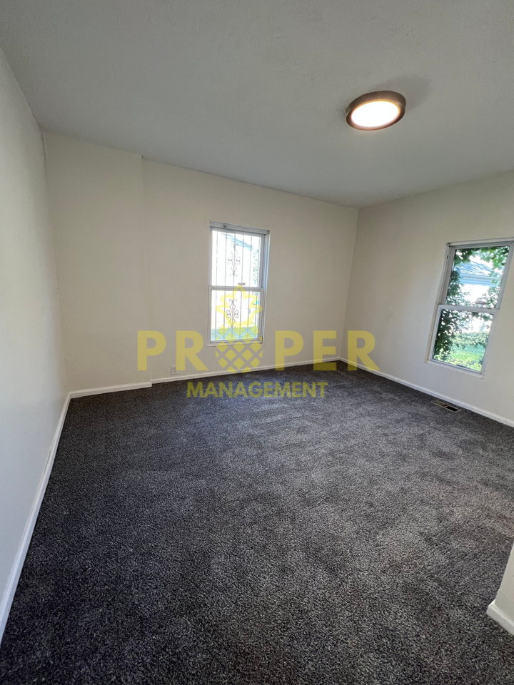 46 Hallwood Ave - Photo 3 of 13