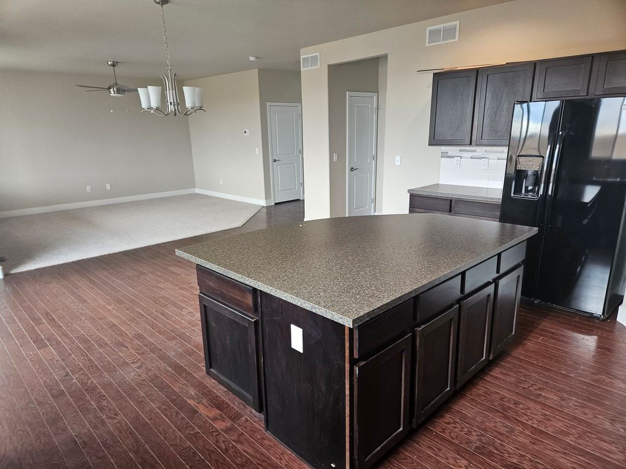 4368 Scenic Ln - Photo 3 of 15