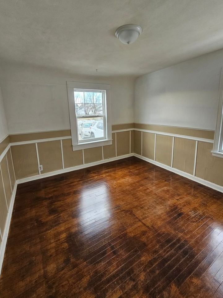 3917 Dunham St - Photo 6 of 15