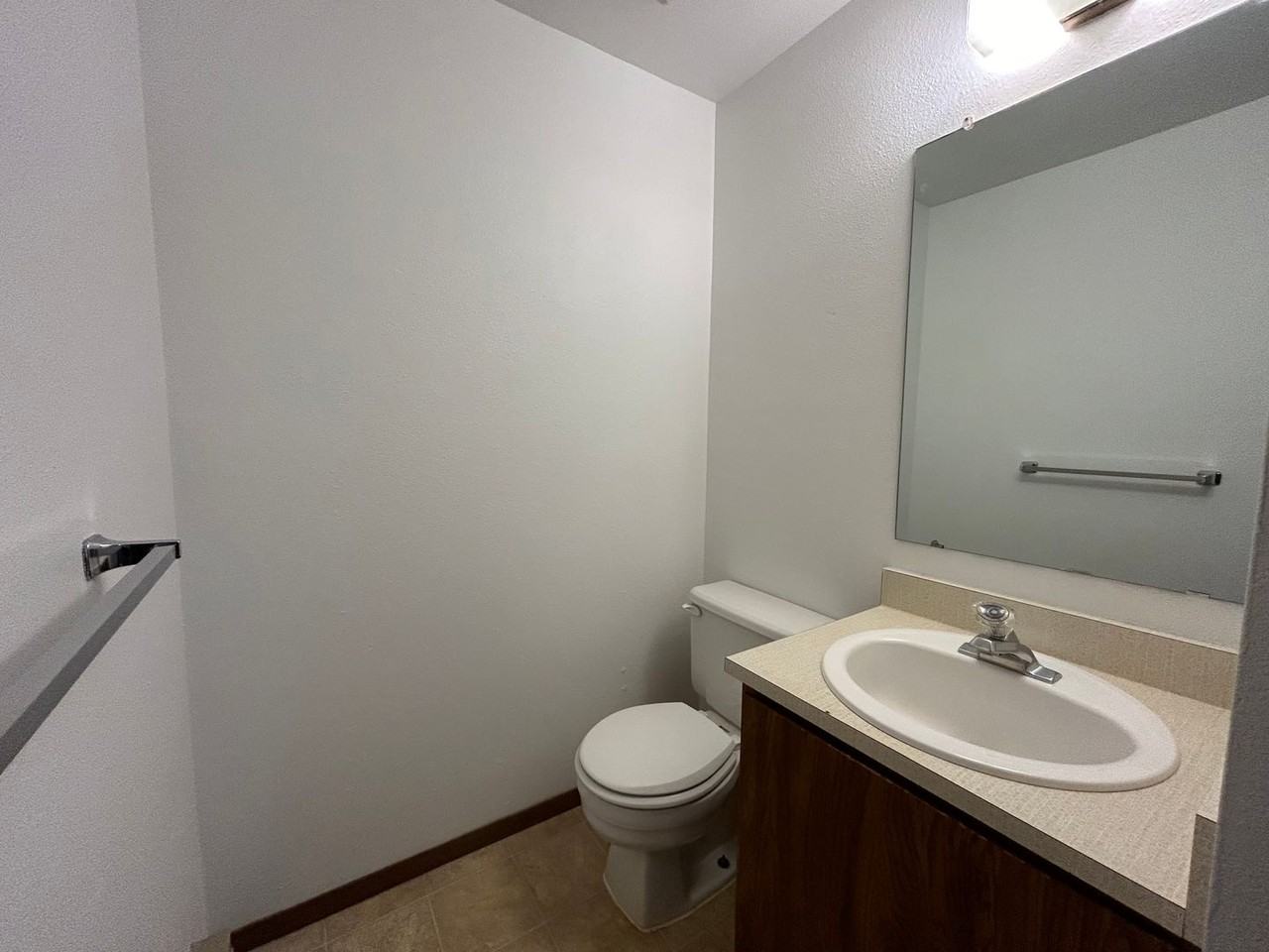 217 Glenda Dr - Photo 7 of 12