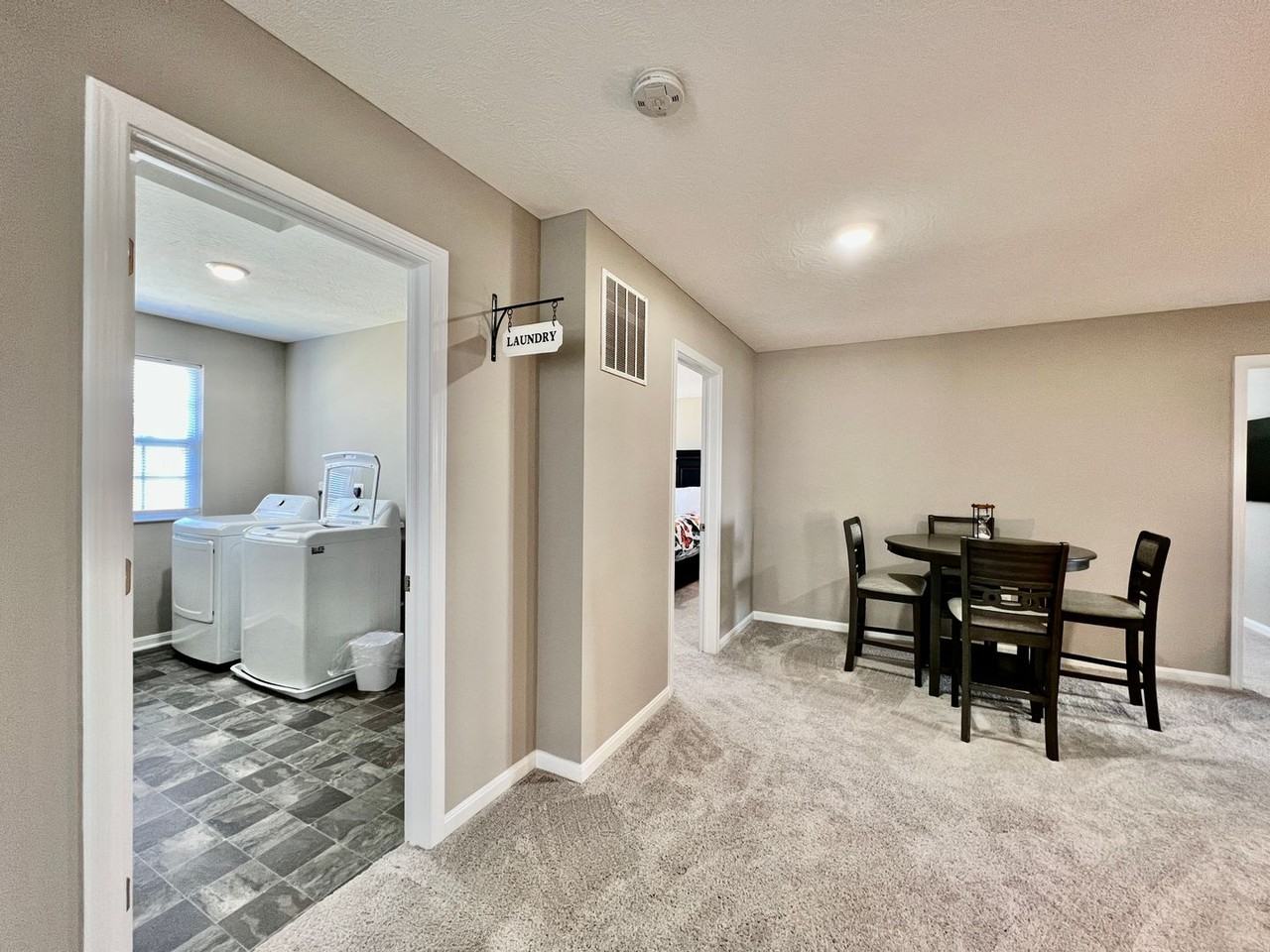 5137 Sofia Cir - Photo 5 of 50