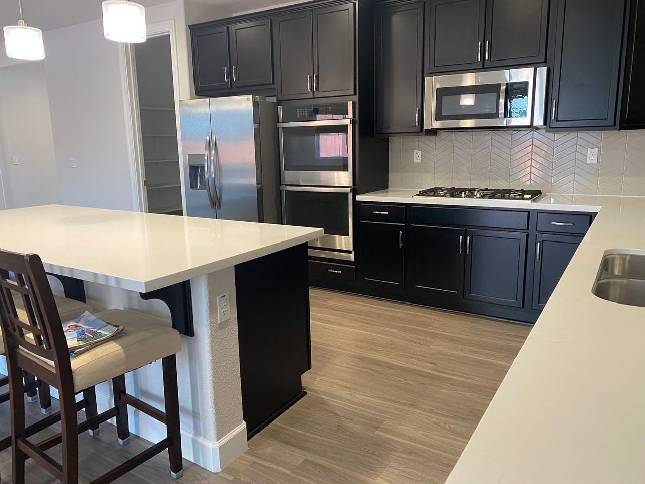 1485 United St - Photo 3 of 16