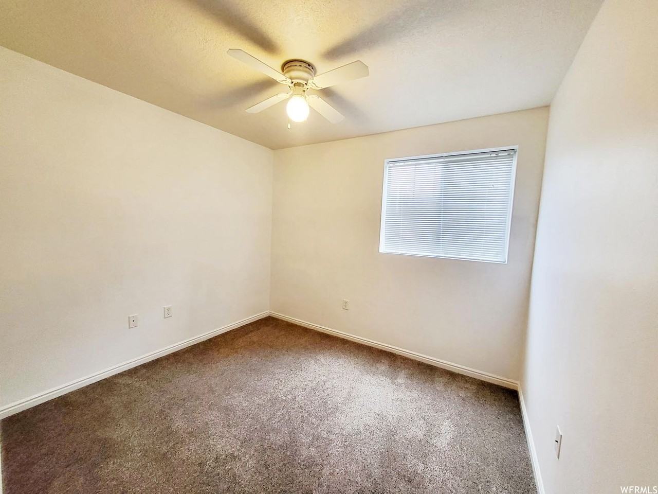 1395 S 1020 W - Photo 6 of 9