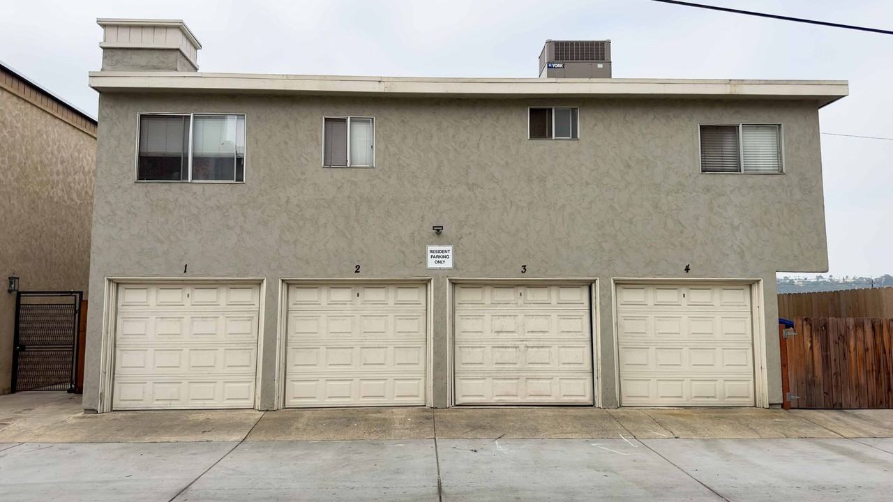 TM Glacier - Photo 3 of 4