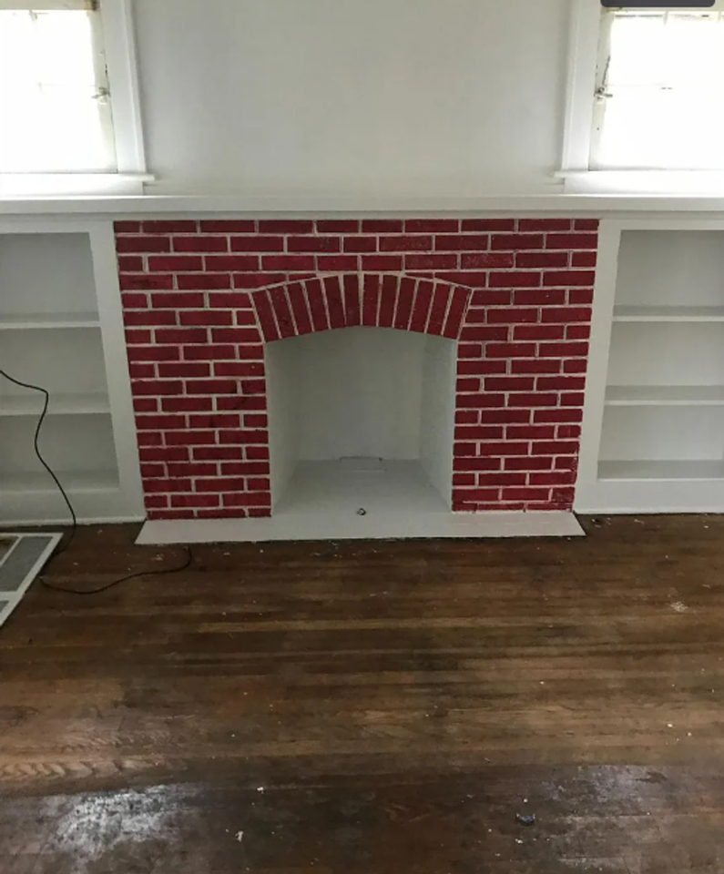 275 Noah Ave - Photo 2 of 15