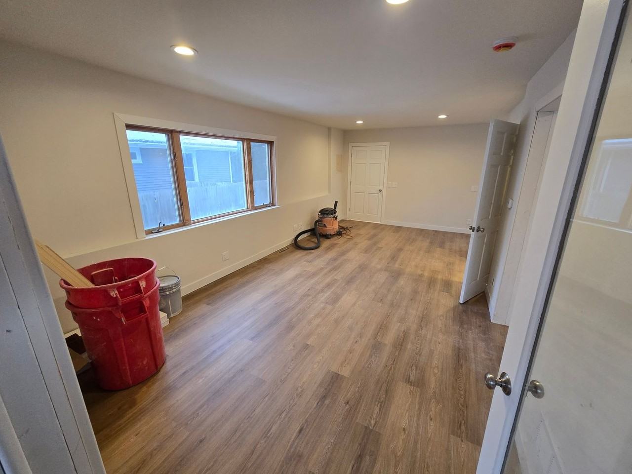 1714 Erie Ct - Photo 6 of 29