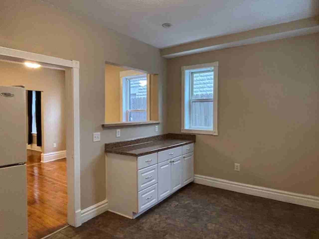 511 Minnehaha Ave E - Photo 3 of 41