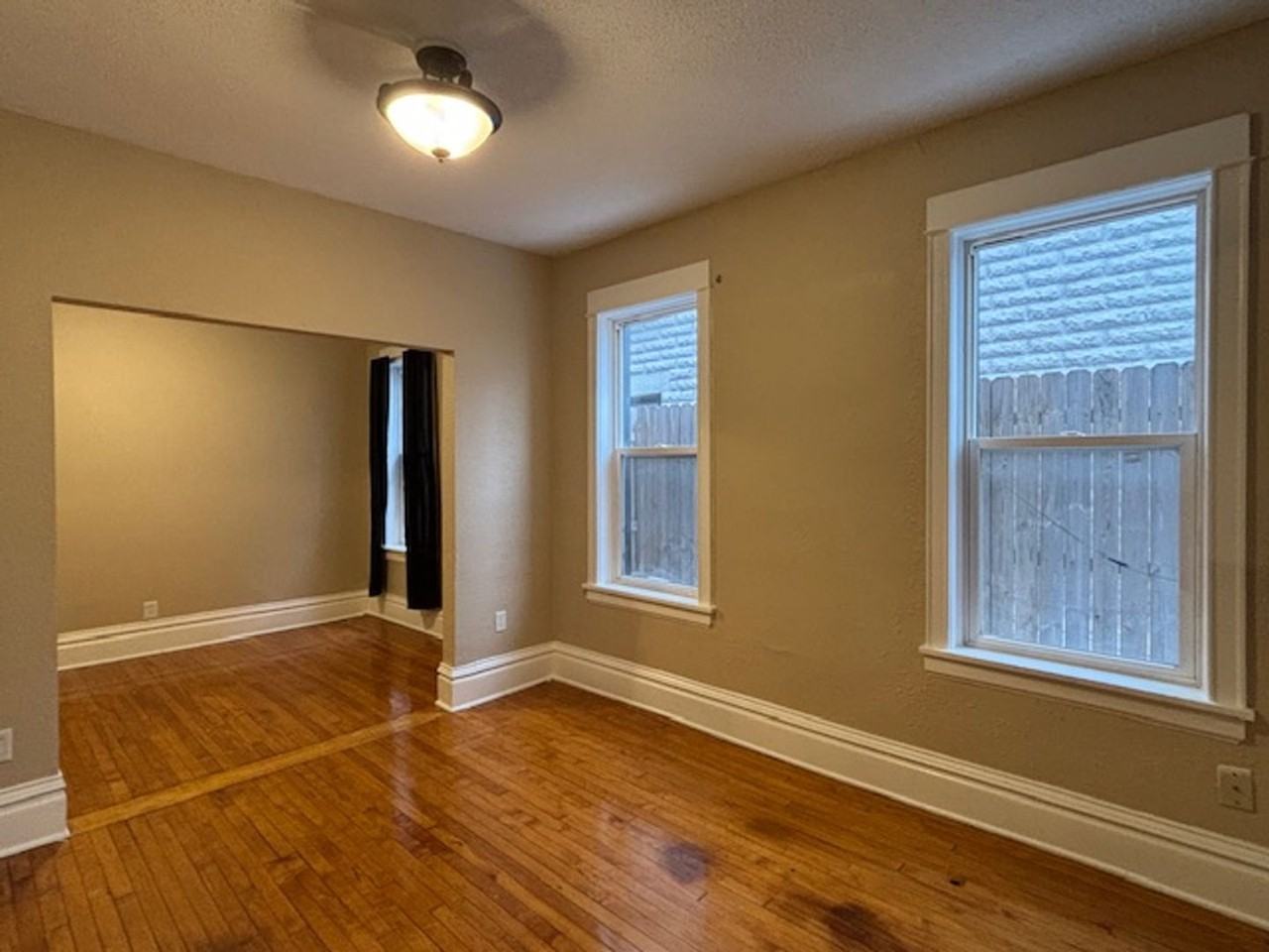 511 Minnehaha Ave E - Photo 5 of 41