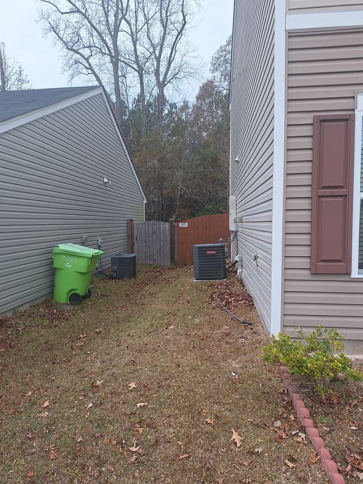 1108 Lake Village Dr - Photo 4 of 50