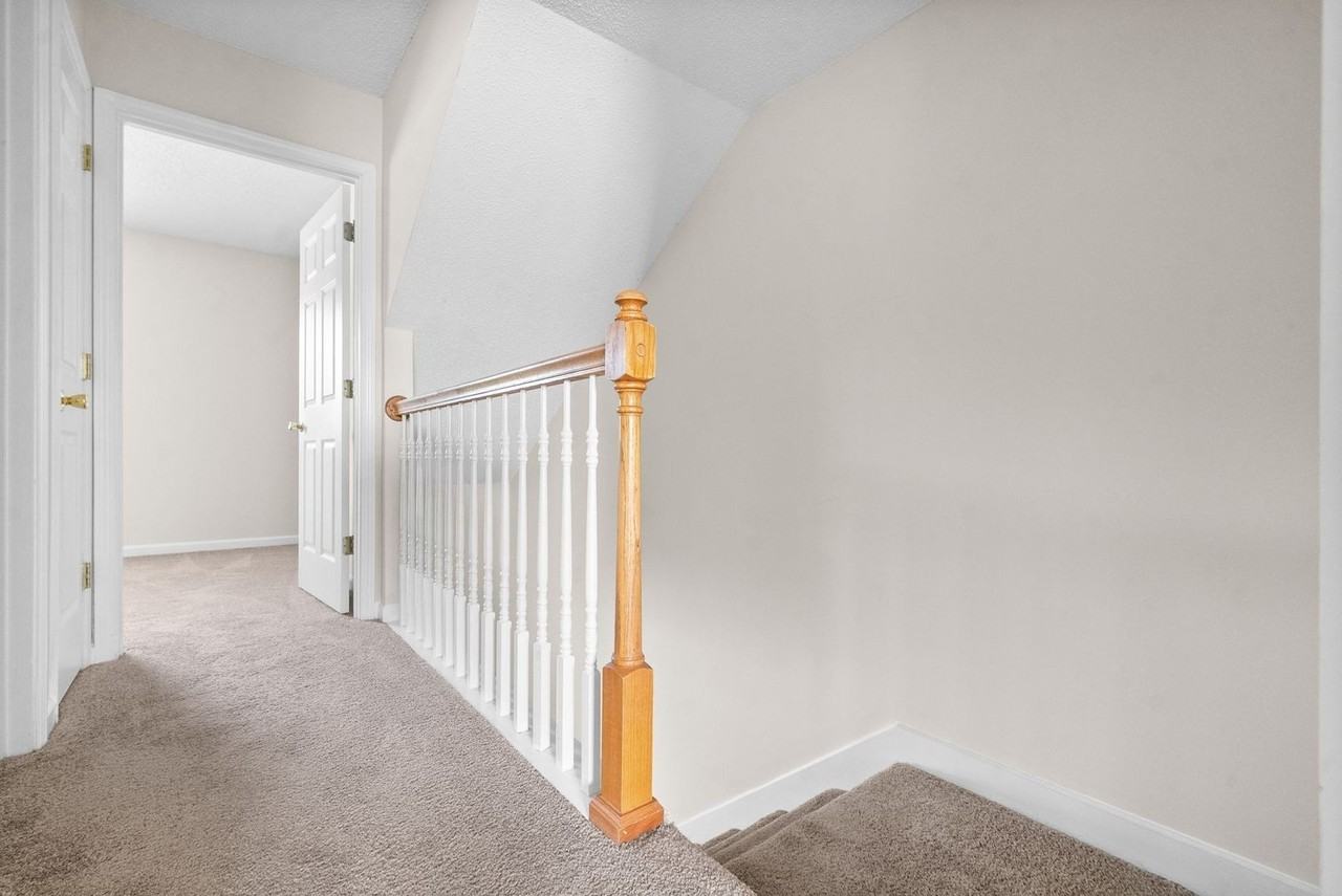 3282 N Senseney Cir - Photo 2 of 28