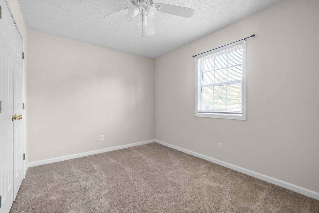 3282 N Senseney Cir - Photo 6 of 28