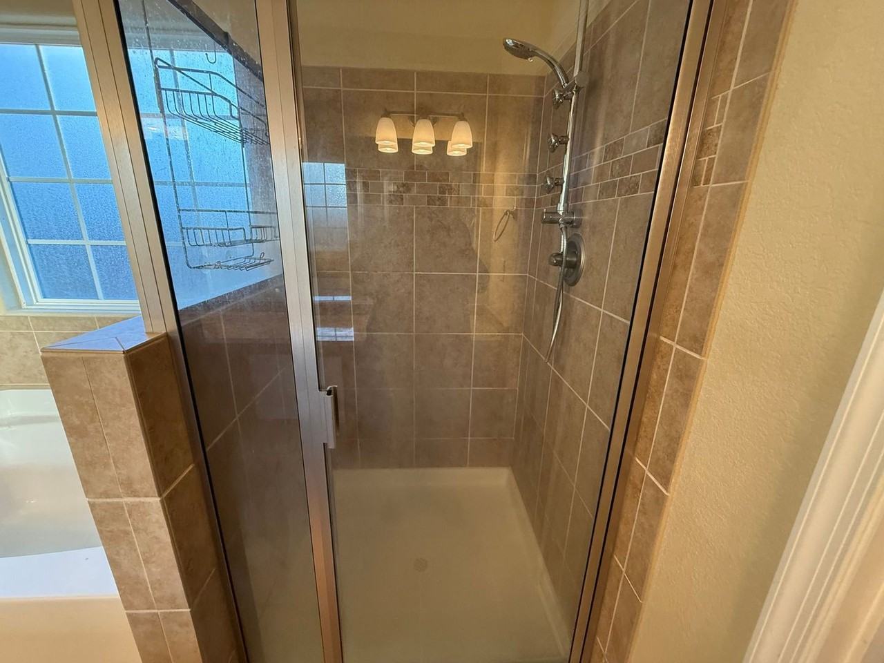 9411 Atlans St - Photo 5 of 15