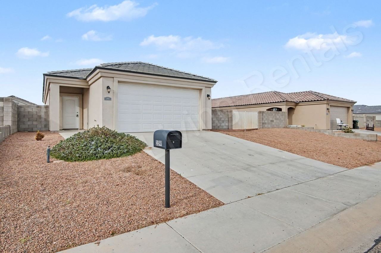 3591 N Nevada St - Photo 2 of 26