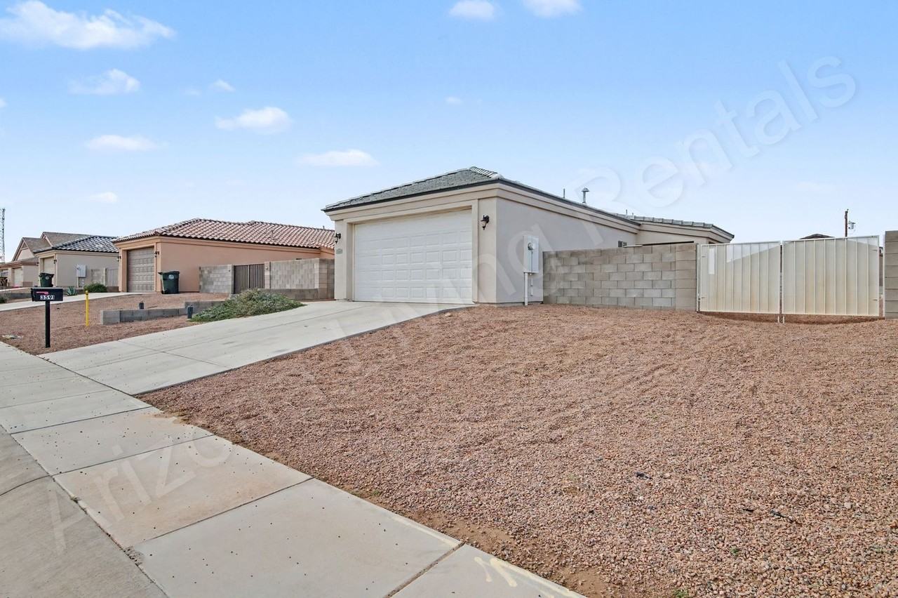 3591 N Nevada St - Photo 3 of 26