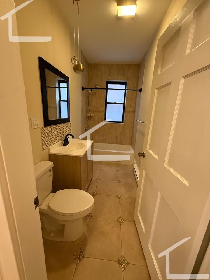 182 Saint Paul St - Photo 4 of 26