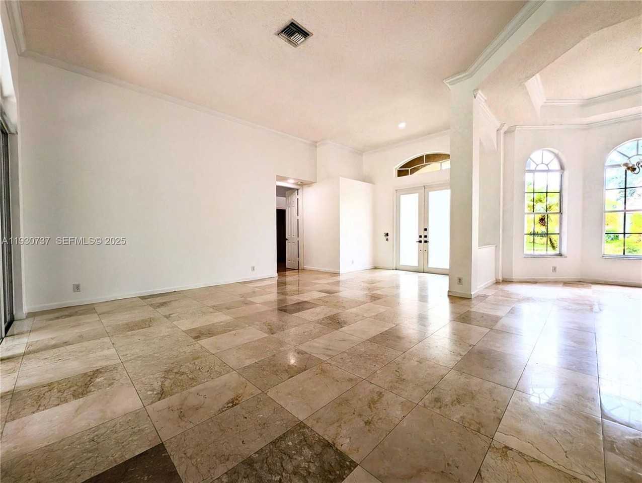 3937 Nighthawk Dr - Photo 6 of 15