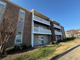 1620 Arlyn Cir #E - Photo 1 of 1