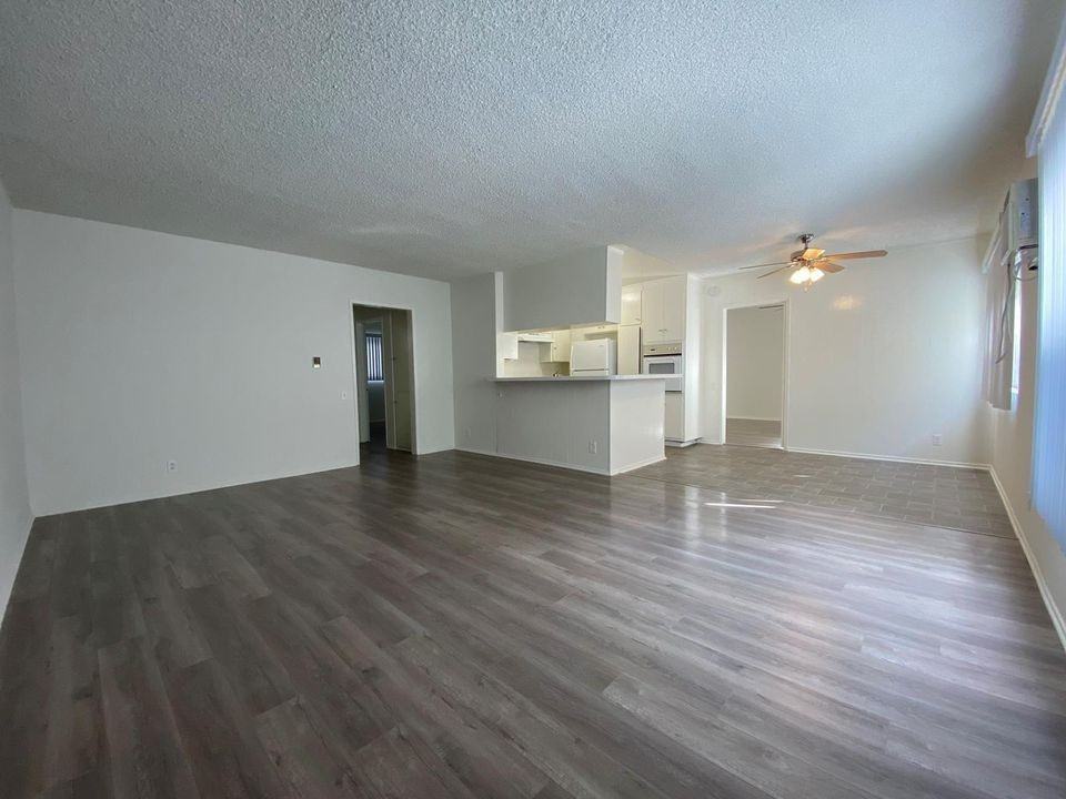 3535 Jasmine Avenue, - Photo 3 of 50