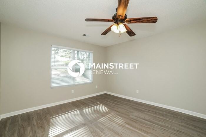 21 Grist Mill Ln - Photo 6 of 16