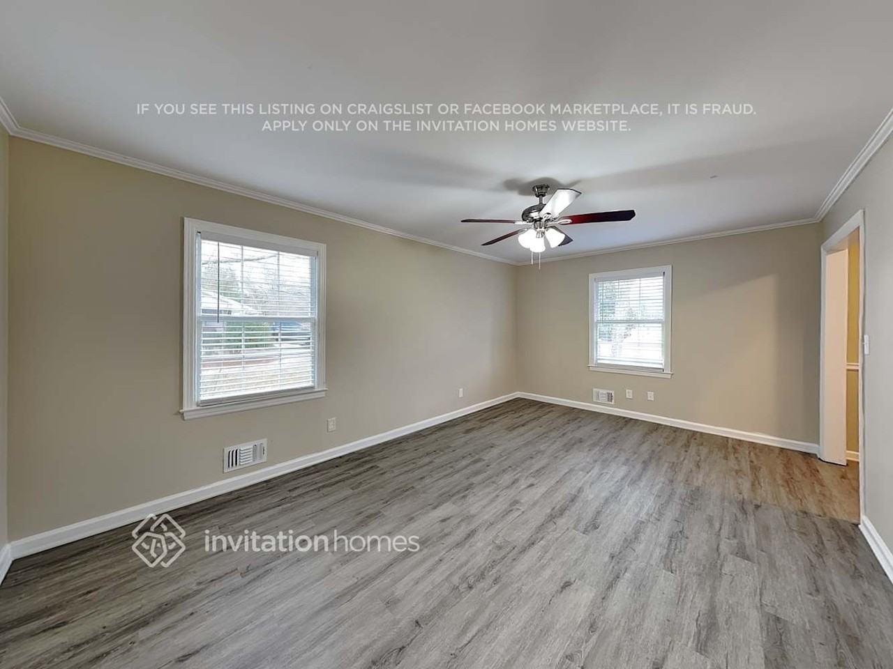 8837 Elma St - Photo 6 of 22