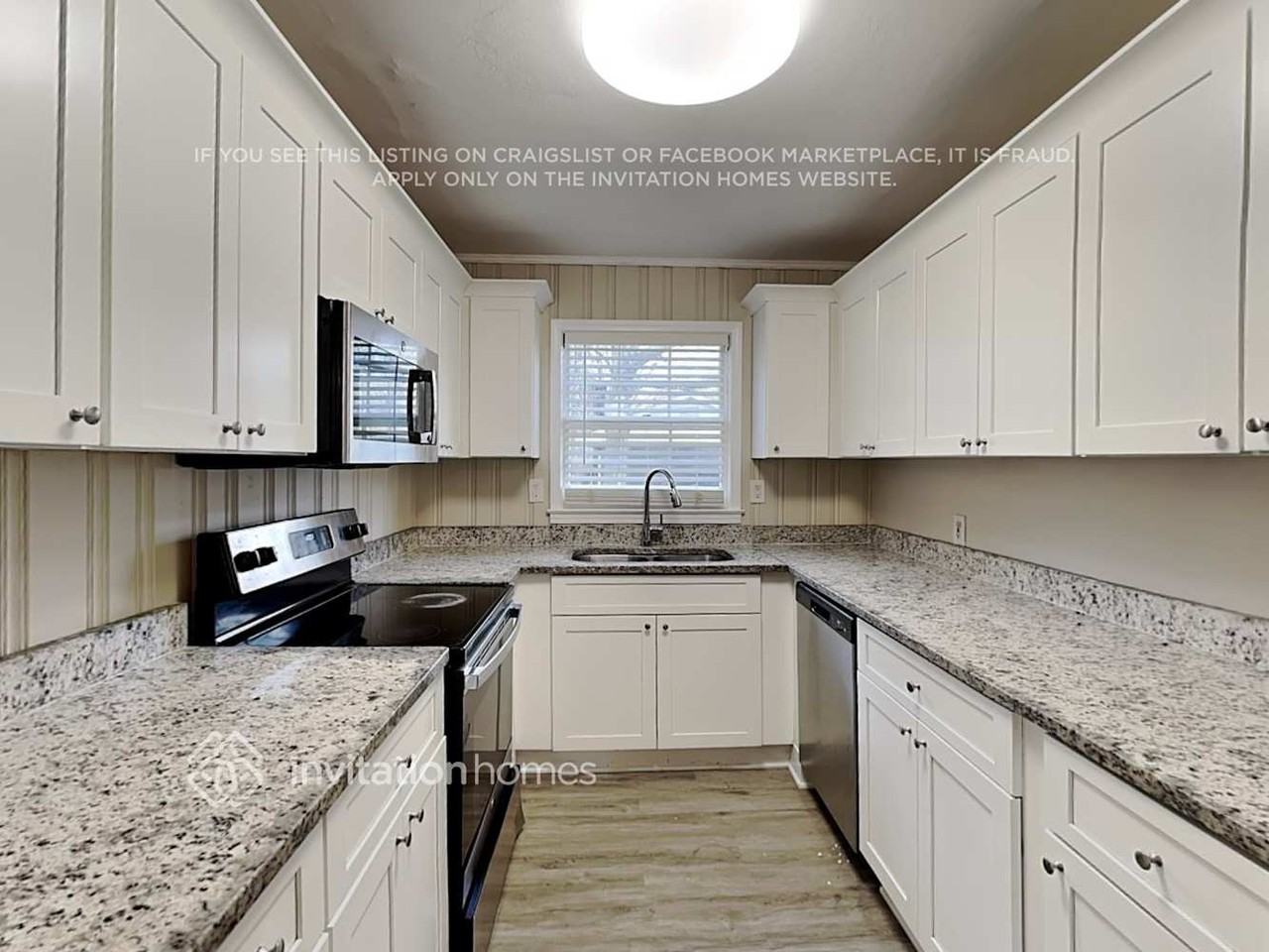 8837 Elma St - Photo 7 of 22