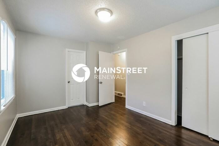 9505 Newton Ave - Photo 7 of 17