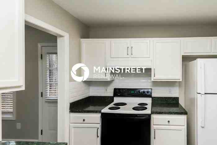 1091 Woodwind Dr - Photo 7 of 16