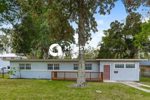 featured image of 3114 Hampton Ave E