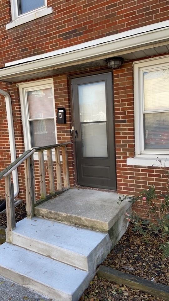 506 Middle St #A - Photo 2 of 18