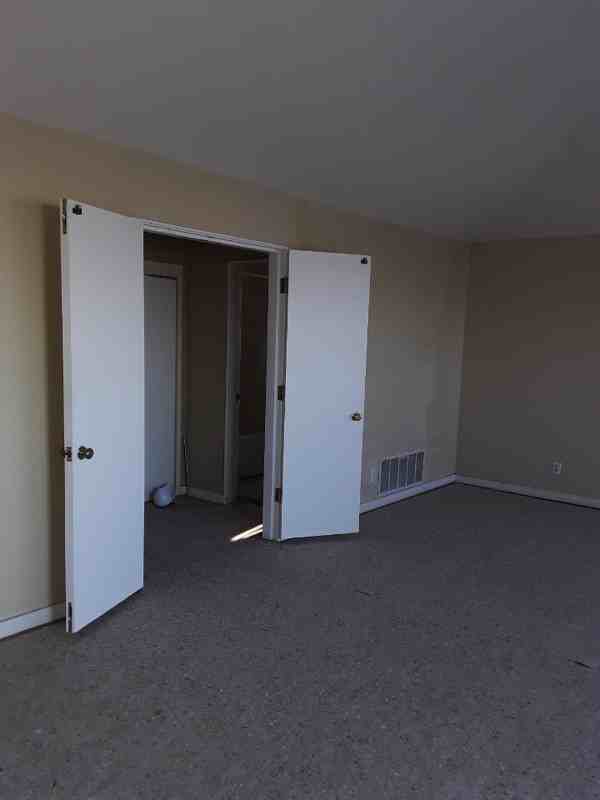 14662 Horticultural Drive #C - Photo 3 of 4