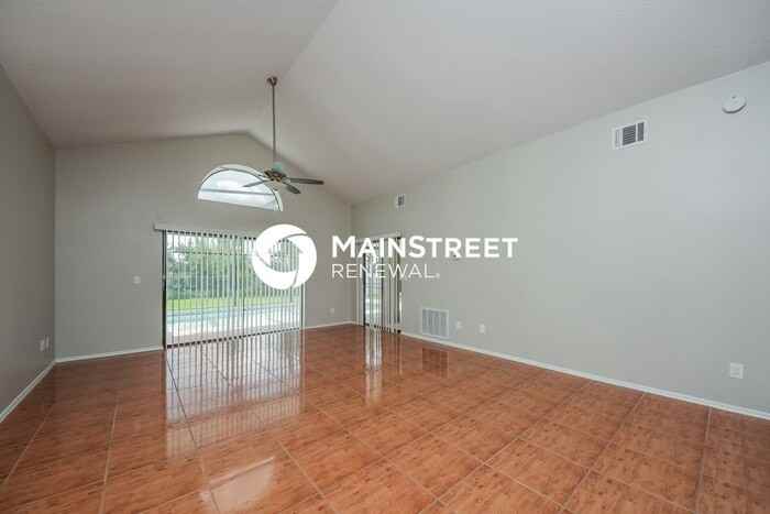 13484 Texas Woods Cir - Photo 5 of 16