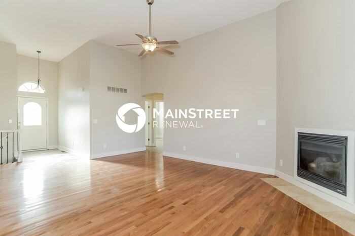 1113 Fox Run Trl - Photo 5 of 17