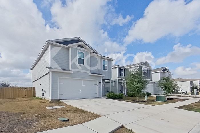 914 Shady Brk - Photo 2 of 42