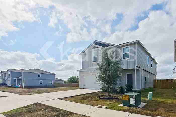 914 Shady Brk - Photo 4 of 42